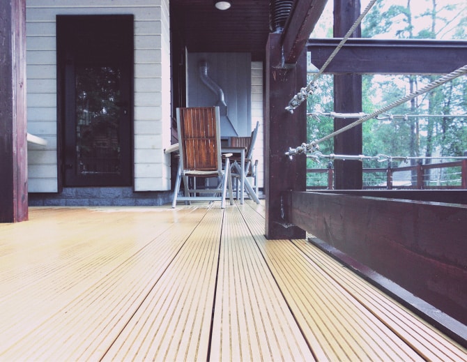 Trex-Decking-Installations-right-img
